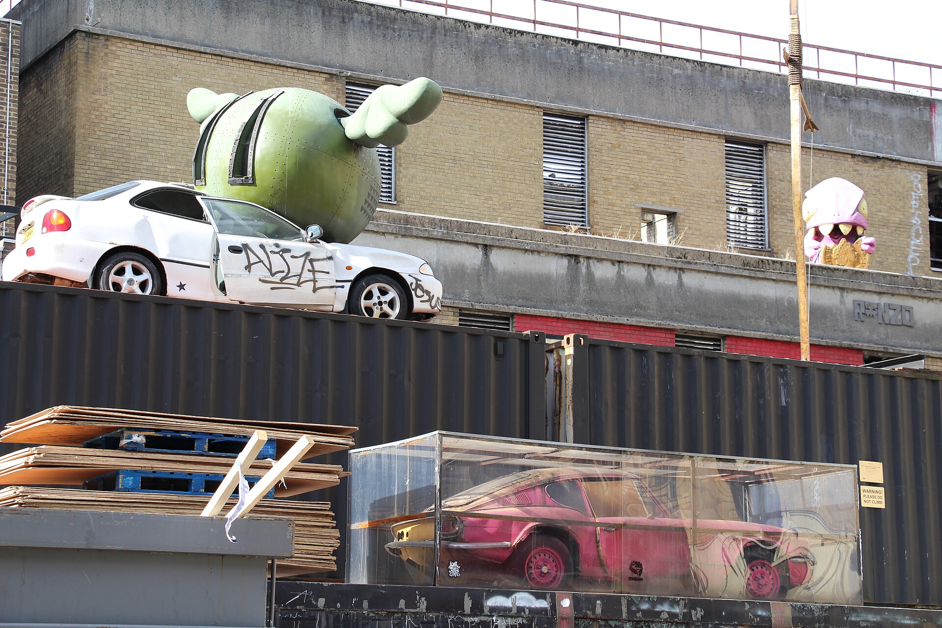 banksy — London - The Old Truman Brewery (2).jpg