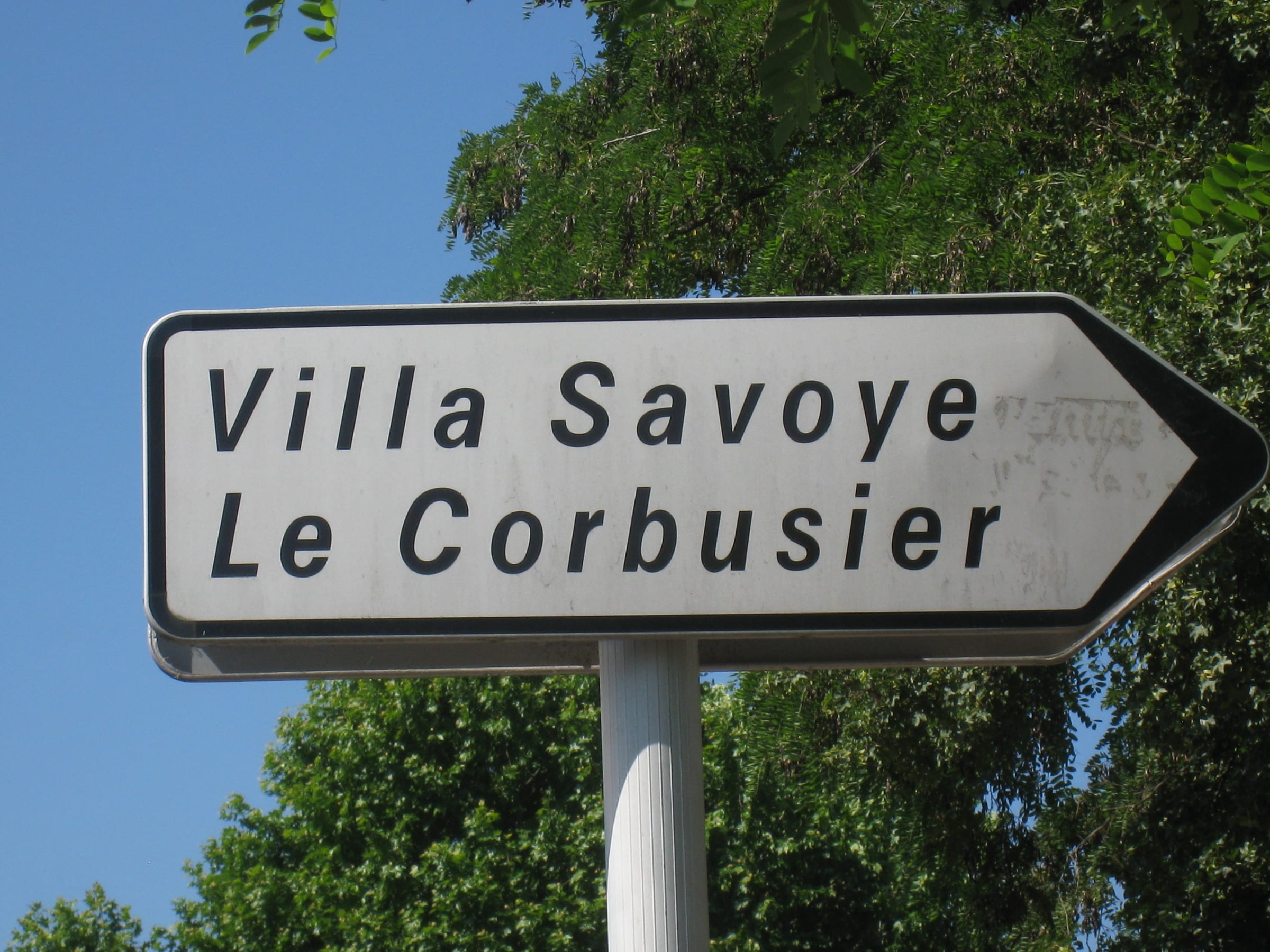 Villa Savoye de Le Corbusier, architecture moderne des années 1930