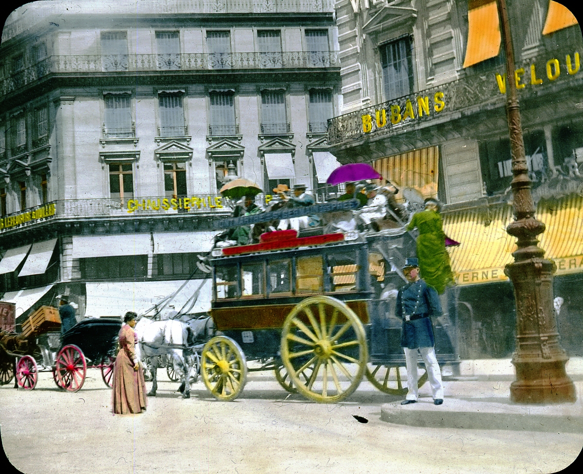 Omnibus à Paris en 1900