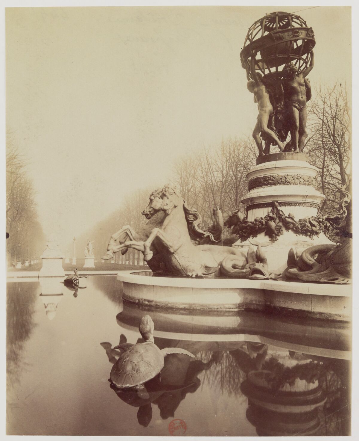 Photographie d’Atget de la fontaine Carpeaux au Luxembourg
