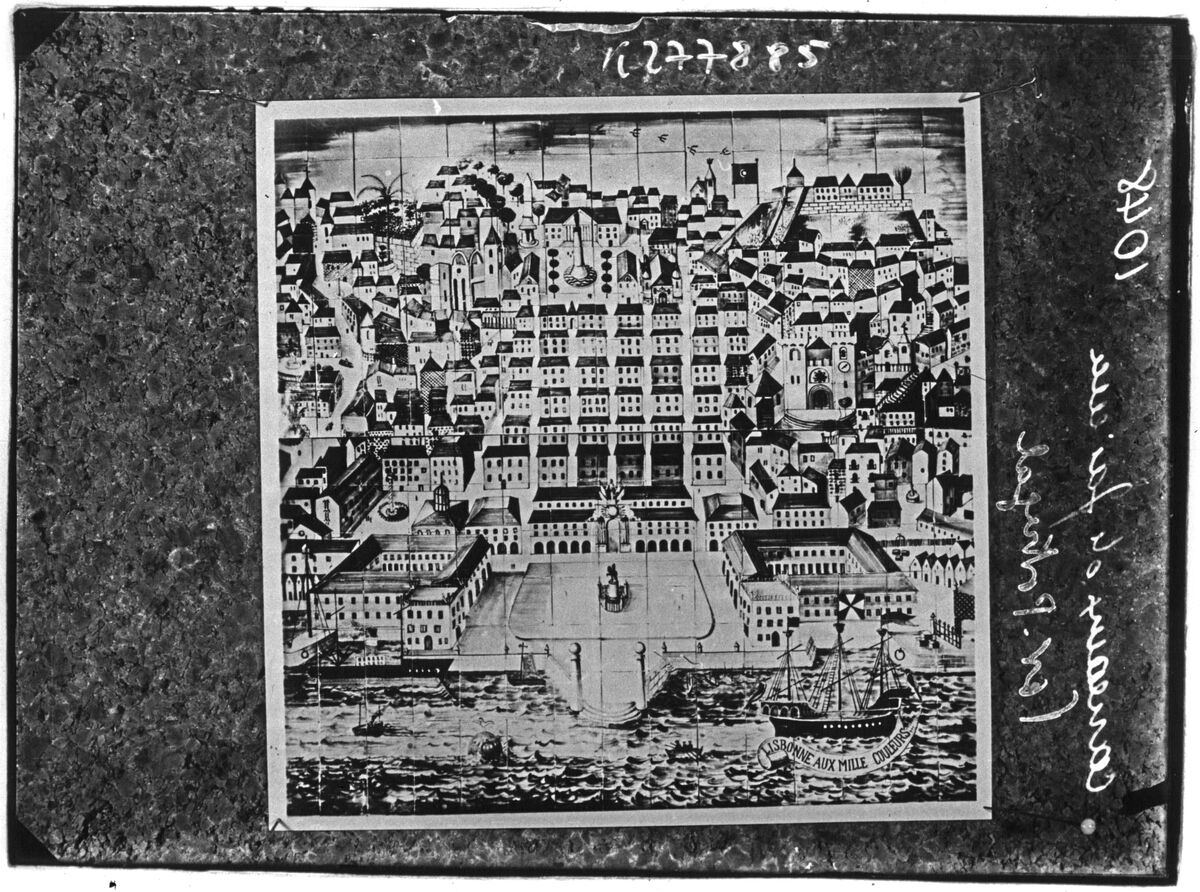Carreaux de faïence au pavillon du Portugal de l’Exposition de Paris 1937